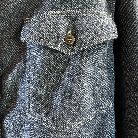 Pendleton wool button up, cascade, size, large, bluish gray, and good condition. - Picture 2 of 4